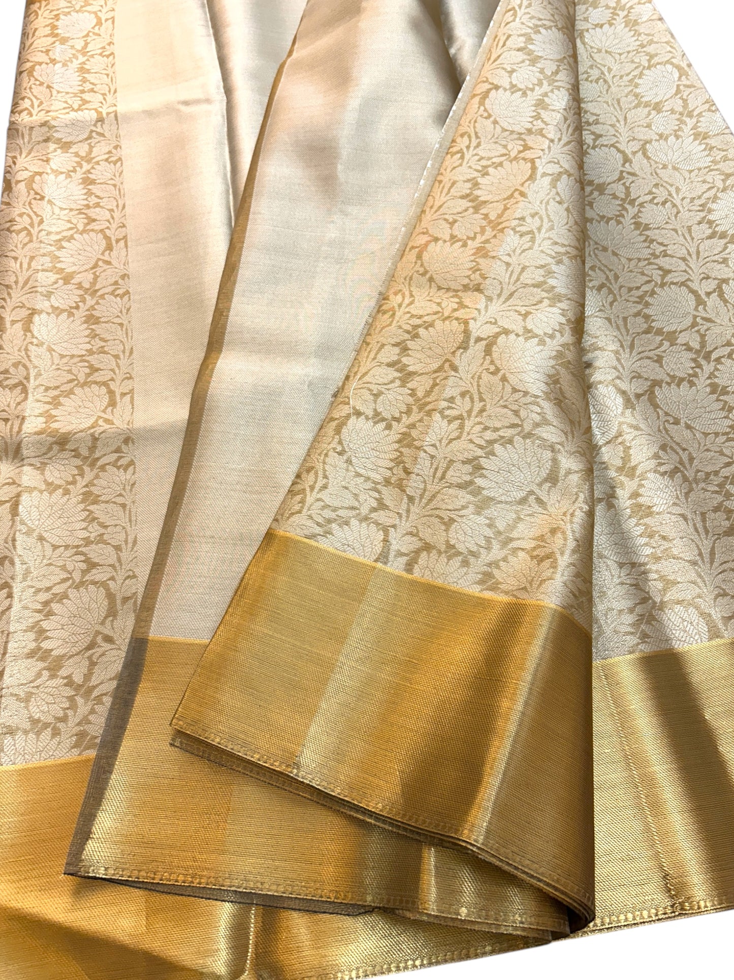 Nita Ambani Inspired Tissue Saree