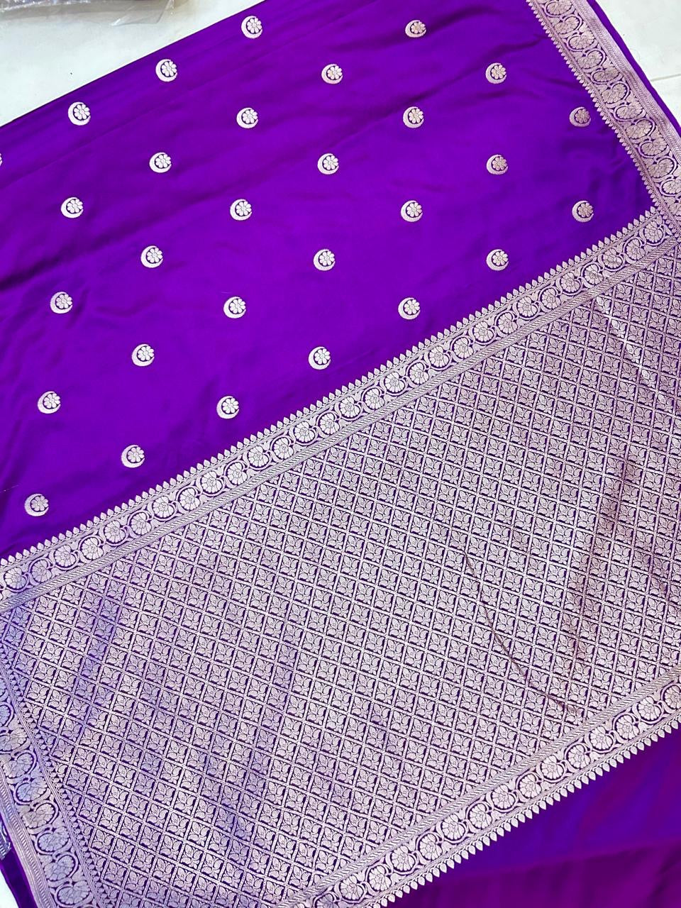 Elegant Purple Mashroo Katan Banarasi Silk Saree