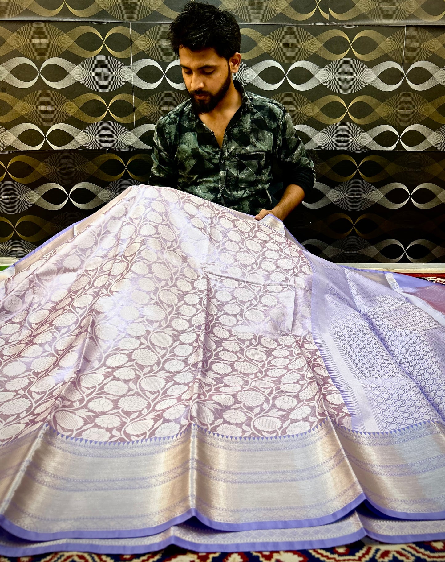 Lavender Tissue Silk Saree with Elegant Zari Weaving