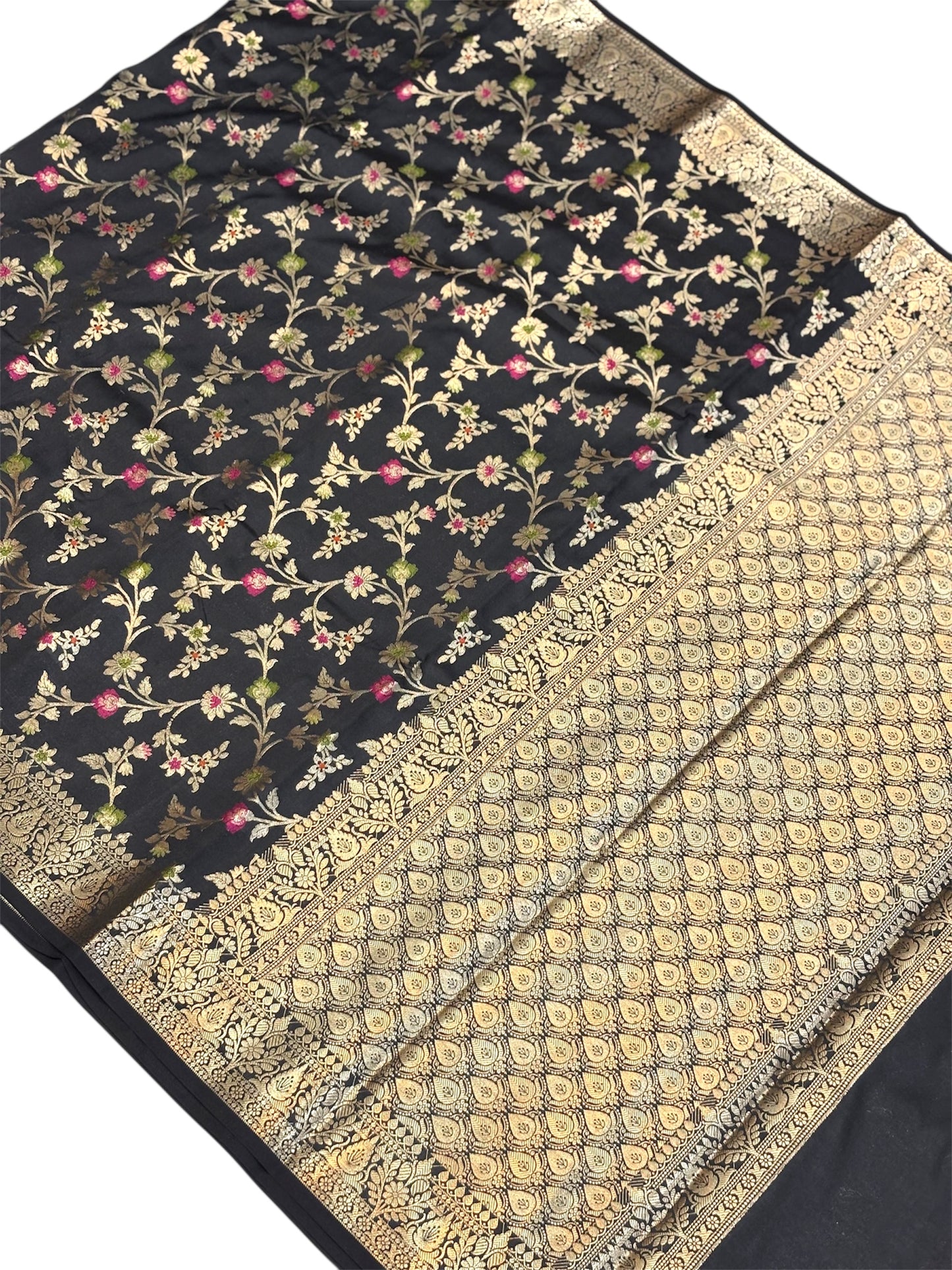 Elegant Black Floral Jaal Katan Semi Silk Banarasi Saree