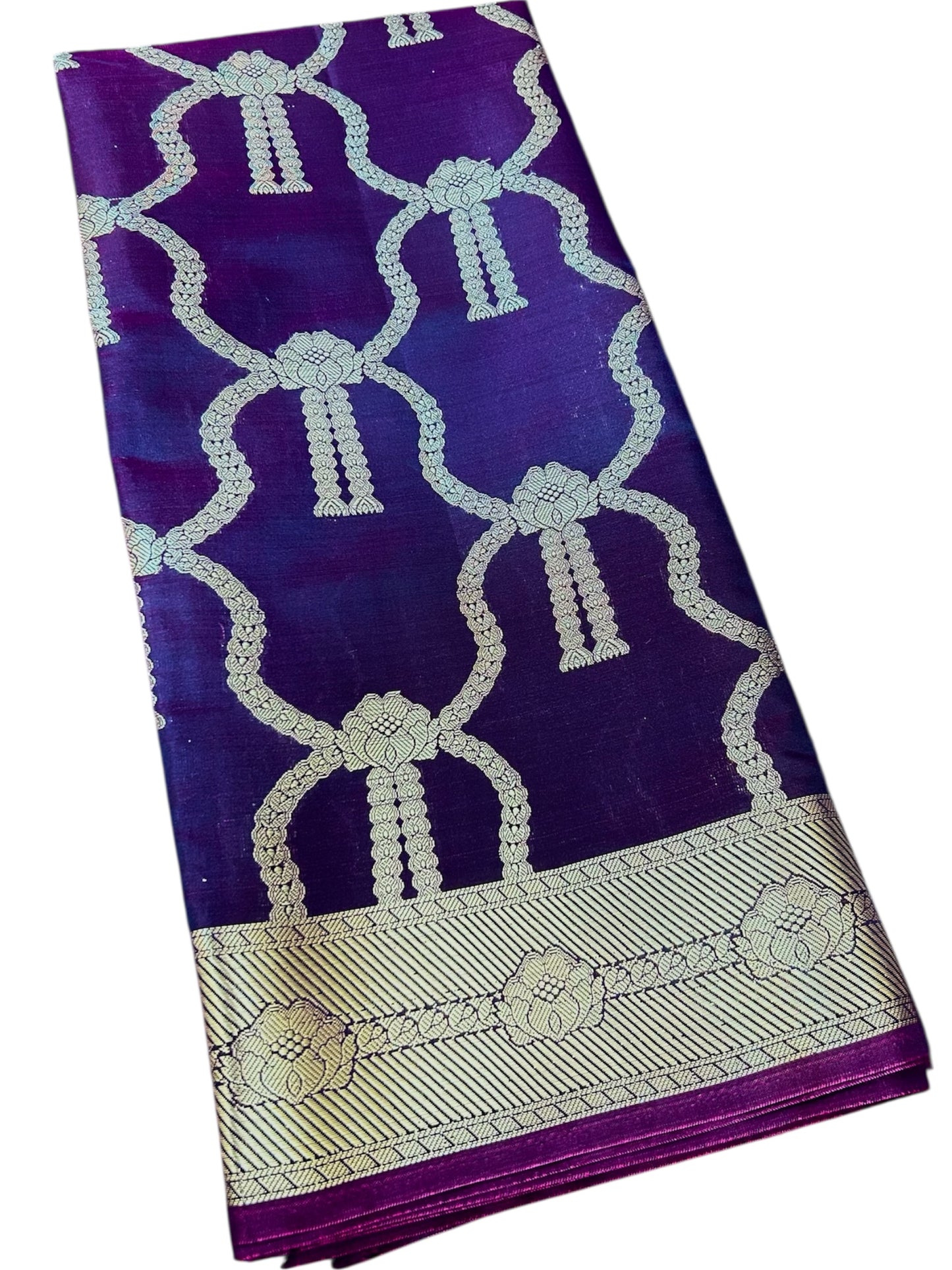 Celebrity-Inspired Katan Banarasi Zari Semi Soft Silk Saree