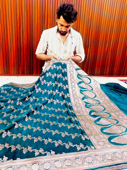 THE LUXURIOUS BOTTLE GREEN MASHROO KATAN SILK SAREE