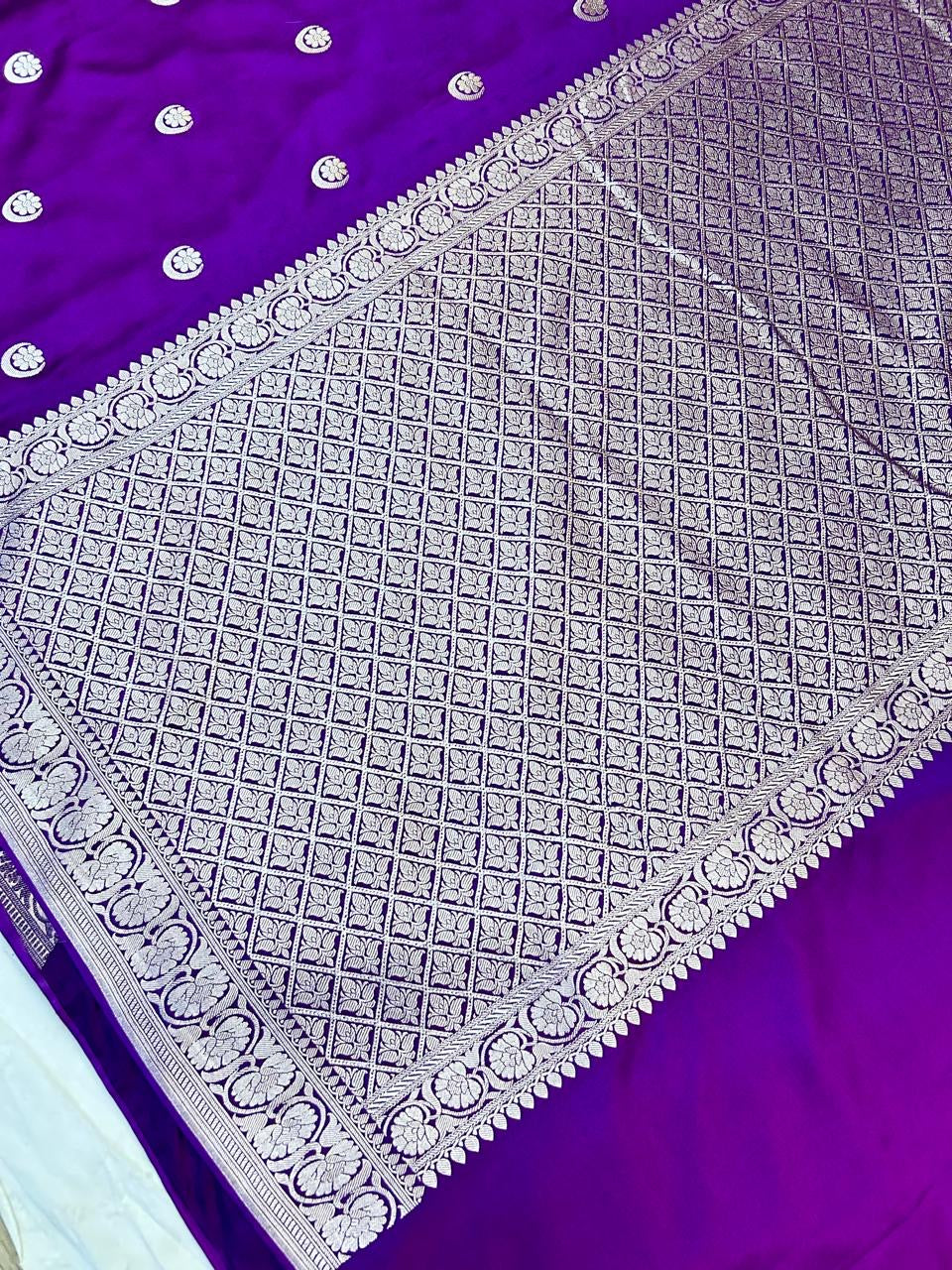 Elegant Purple Mashroo Katan Banarasi Silk Saree
