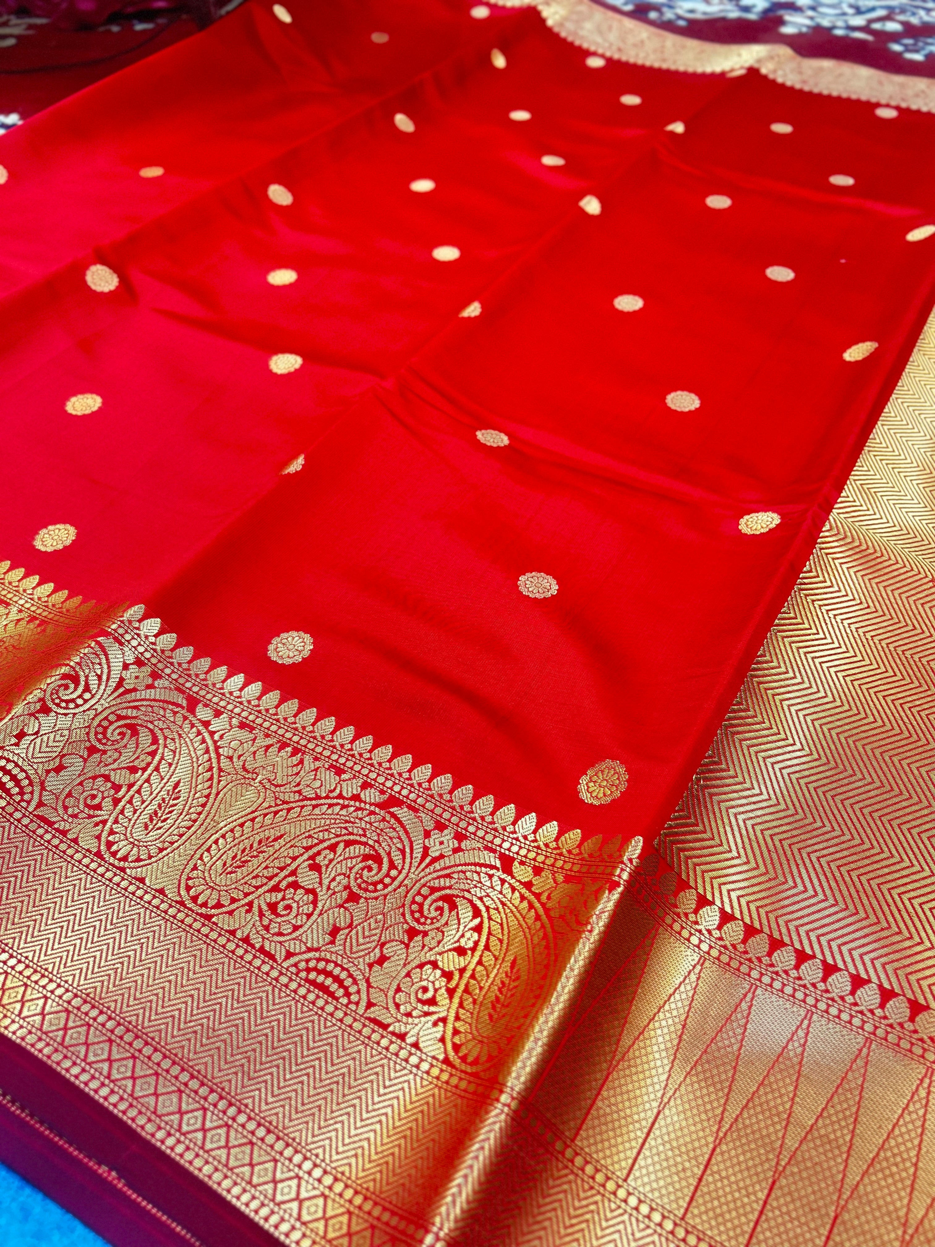 Rich Red Katan Silk Banarasi Saree with Traditional Zari Border | Elegant Wedding Saree