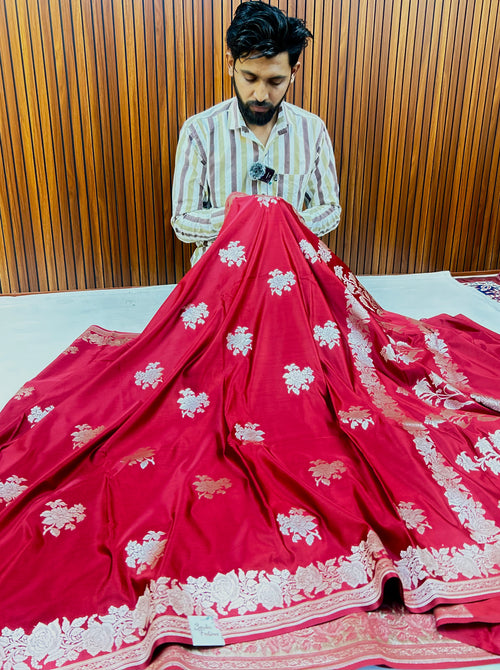 THE RICH & ELEGANT RANI RED BANARASI MASHROO KATAN SAREE