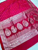 Elegant Rich Rani Mashroo Katan Banarasi Silk Saree with Intricate Silver Zari Work
