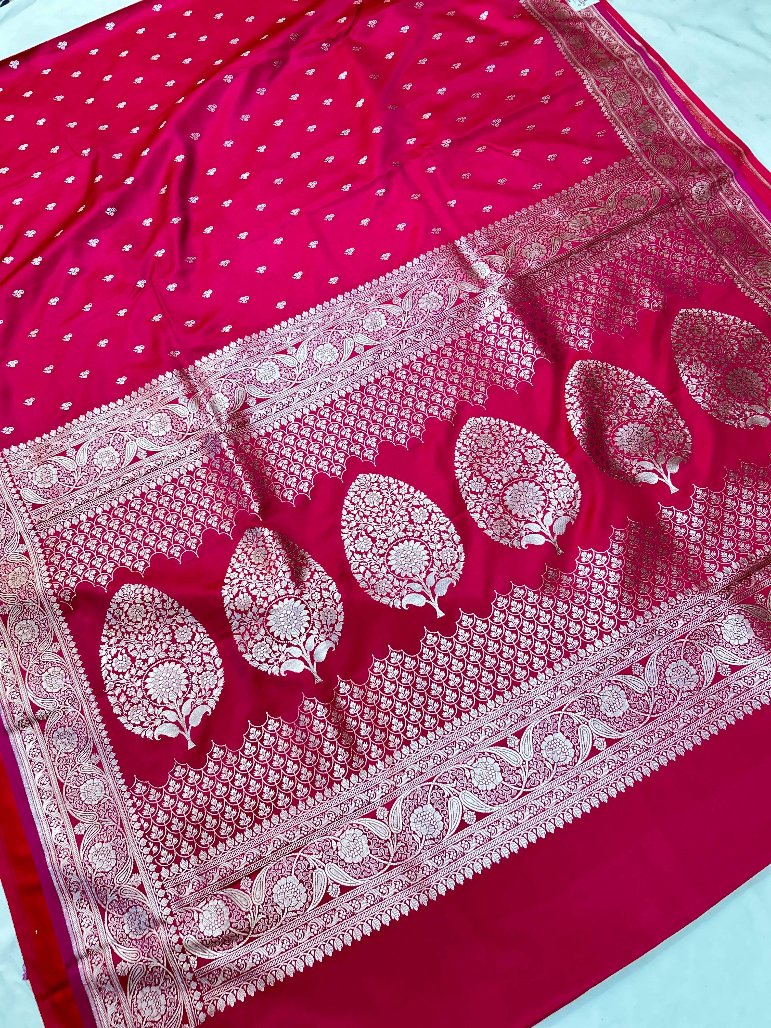 Elegant Rich Rani Mashroo Katan Banarasi Silk Saree with Intricate Silver Zari Work