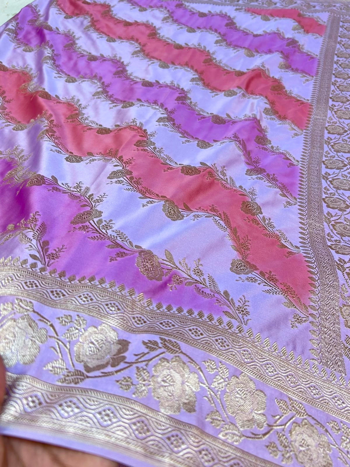 Royal Lavender Wine Dual Tone Mashroo Katan Silk Banarasi Saree