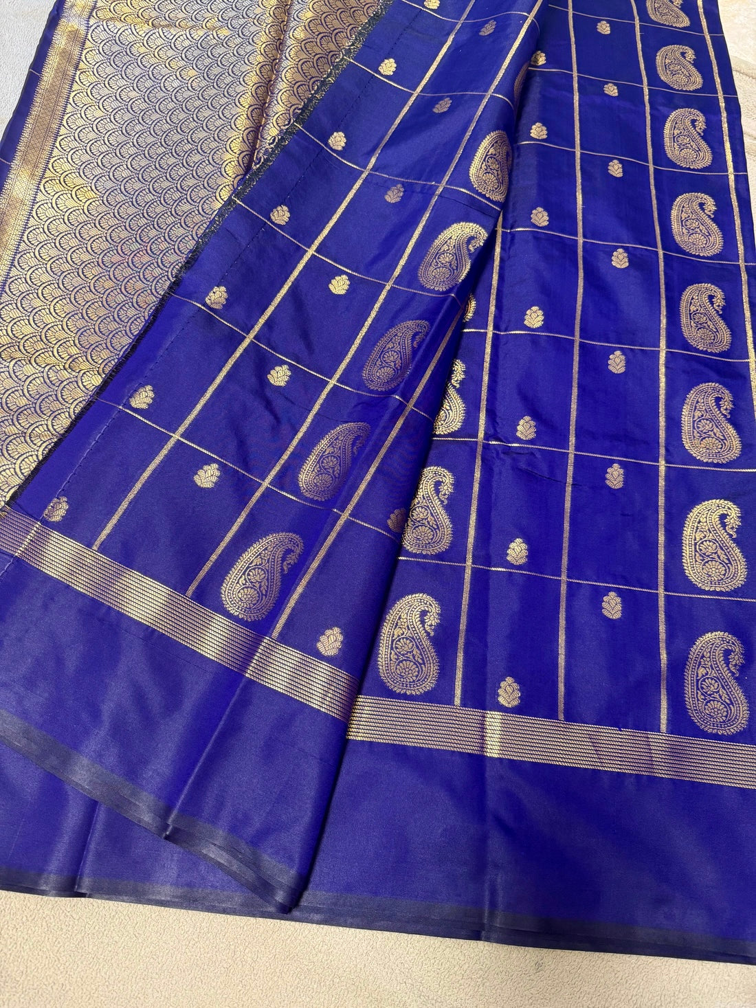 THE ELEGANT ROYAL BLUE BANARASI KATAN SILK SAREE