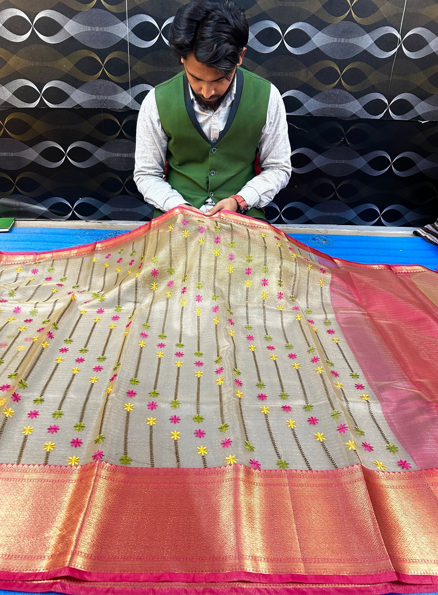 Elegant Premium Banarasi Tissue Kota Check Saree with Floral Embroidery & Brocade Contrast Pallu