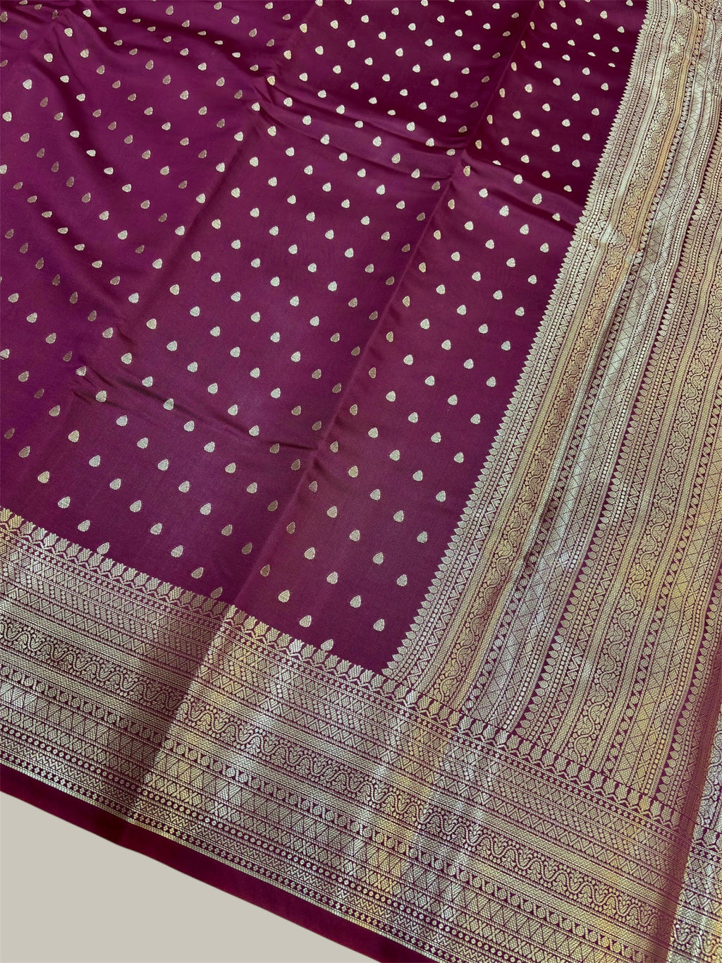 Elegant Maroon Katan Silk Banarasi Saree with Rich Zari Border