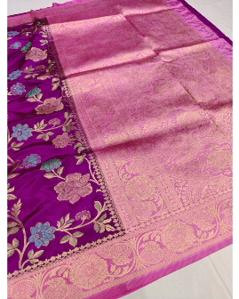 Elegant Rich Purple Banarasi Viscose Silk Saree with Zari Floral Weaving & Premium Brocade Blouse