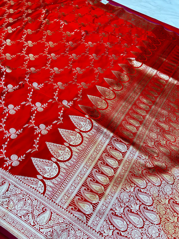 Royal Premium Red Mashroo Katan Silk Saree with Gold Zari Paisley Border & Floral Weaving