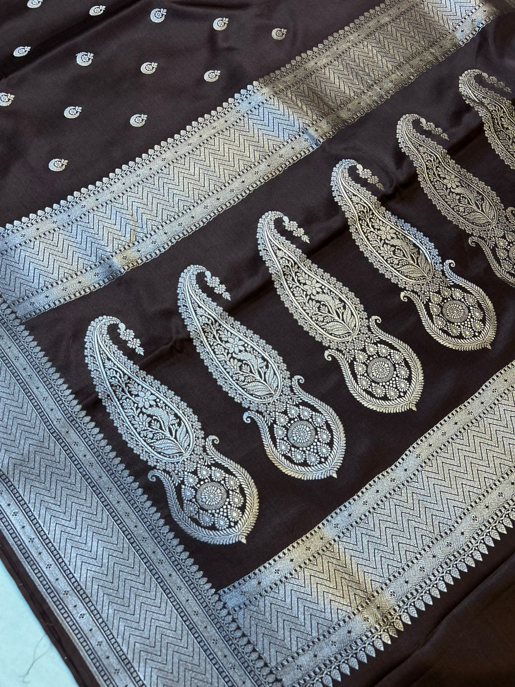 Royal Chocolate Brown Mashroo Katan Banarasi Silk Saree