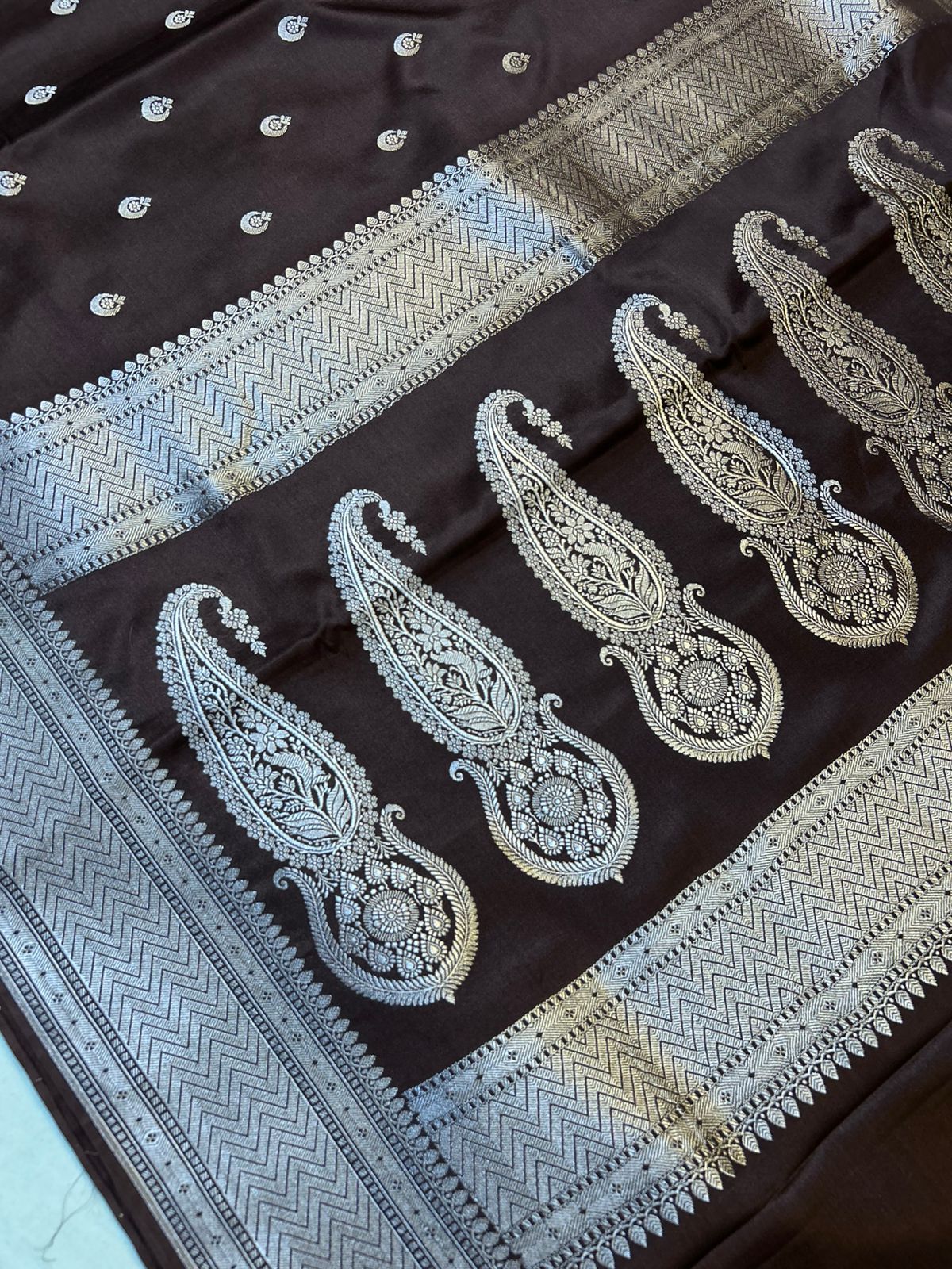 Royal Chocolate Brown Mashroo Katan Banarasi Silk Saree