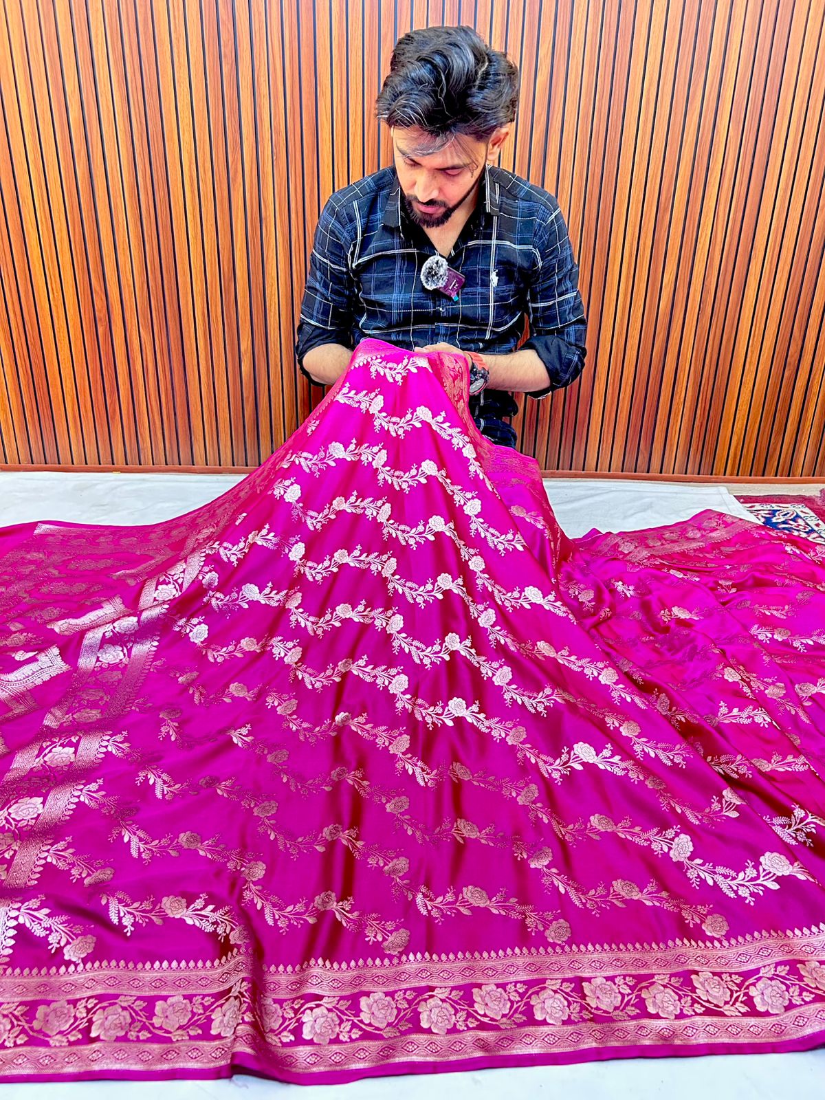 Elegant Royal Rani Pink Mashroo Katan Banarasi Silk Saree