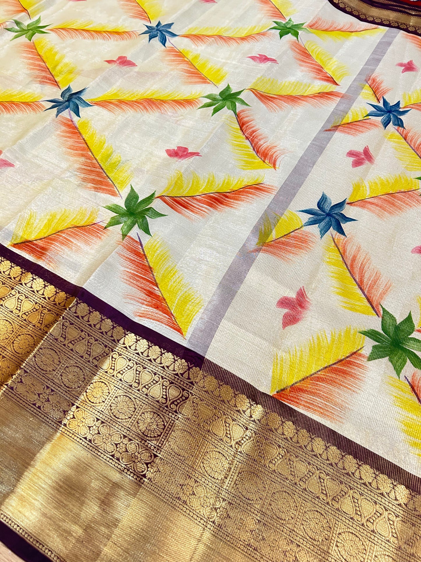 Premium Hand-Brushed Banarasi Tissue Saree in Ivory & Gold