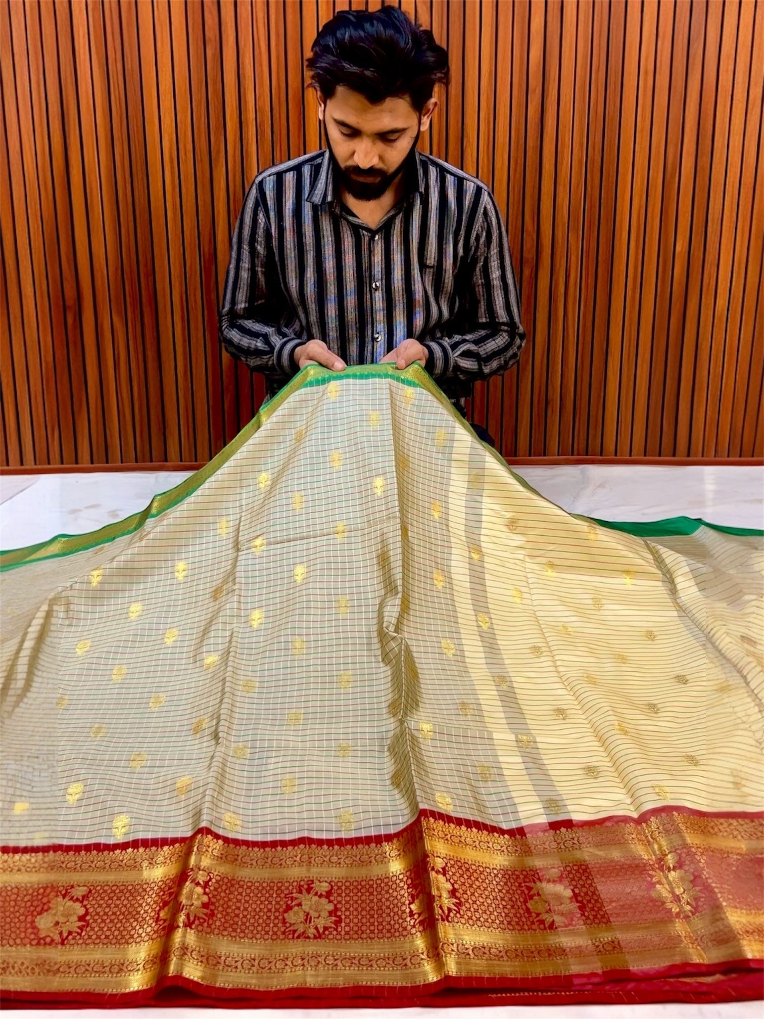 THE ELEGANT OFF WHITE CHECKS BANARASI KATAN SILK SAREE WITH RICH RED ZARI BORDER