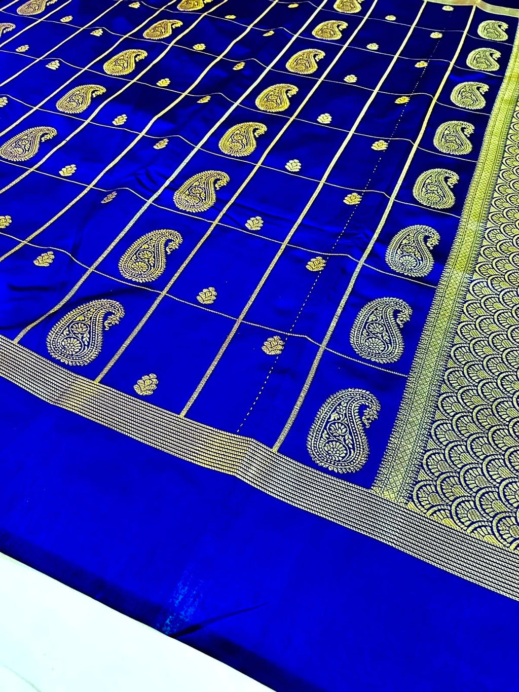 THE ELEGANT NAVI BLUE BANARASI KATAN SILK SAREE