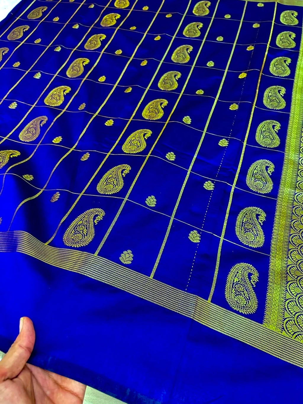 THE ELEGANT NAVI BLUE BANARASI KATAN SILK SAREE