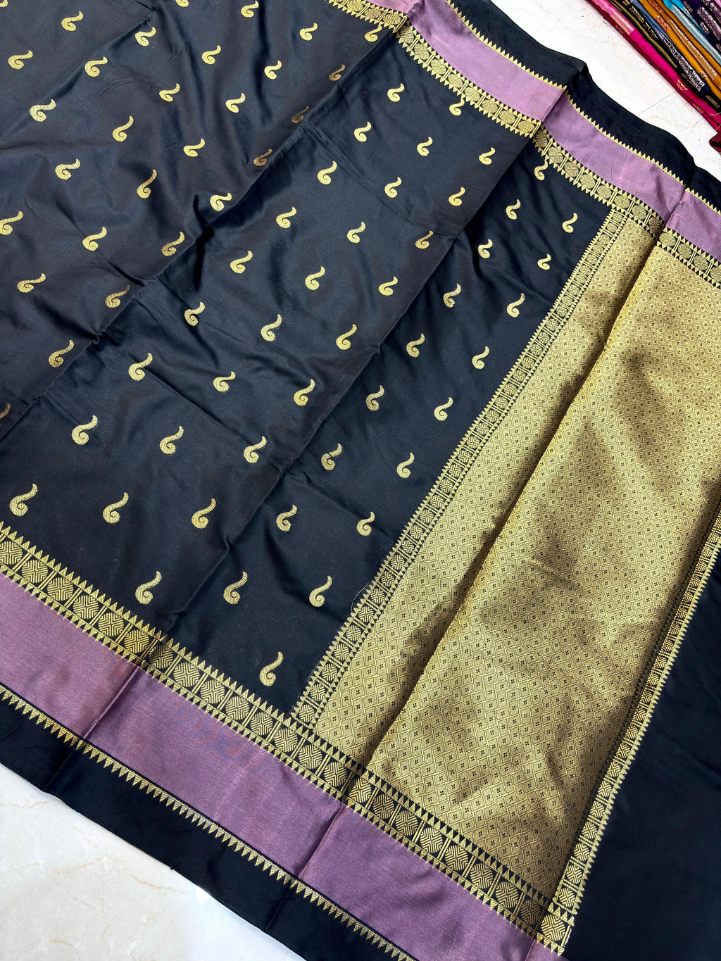 THE ROYAL BLACK & MAUVE BANARASI KATAN SILK SAREE