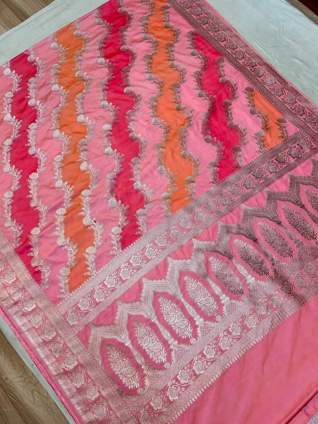 Royal Peach Pink Dual Tone Mashroo Katan Silk Banarasi Saree