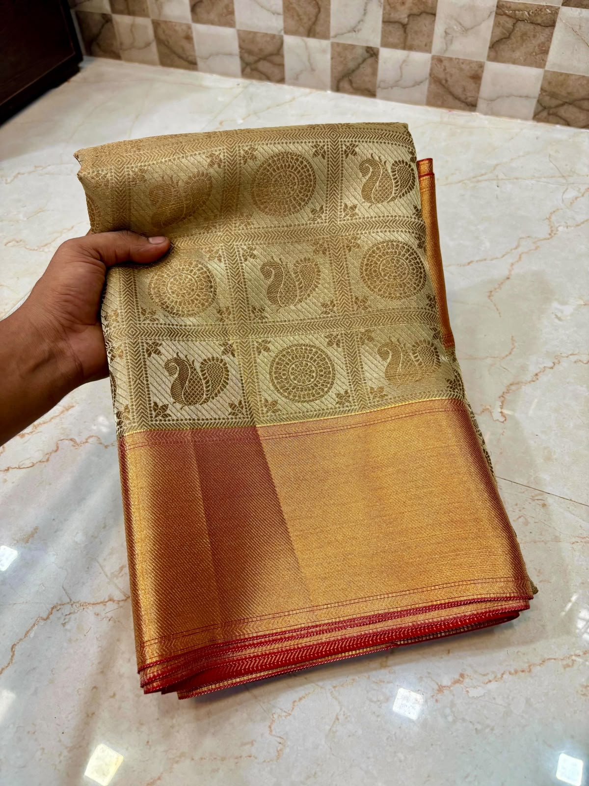 Royal Gold Banarasi Katan Tissue Saree with Copper Zari Border & Rich Woven Pallu