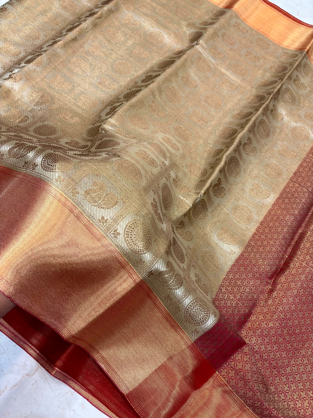 Royal Gold Banarasi Katan Tissue Saree with Copper Zari Border & Rich Woven Pallu