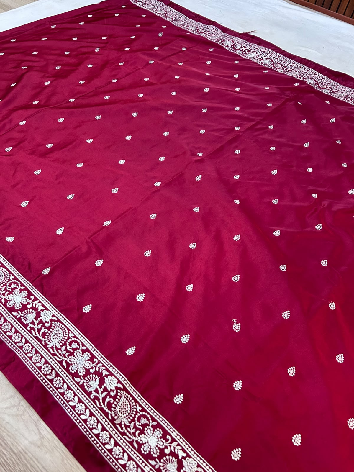 THE ELEGANT WINE MASHROO KATAN SILK SAREE WITH FANCY EMBROIDERY BORDER & DUAL TASSELS